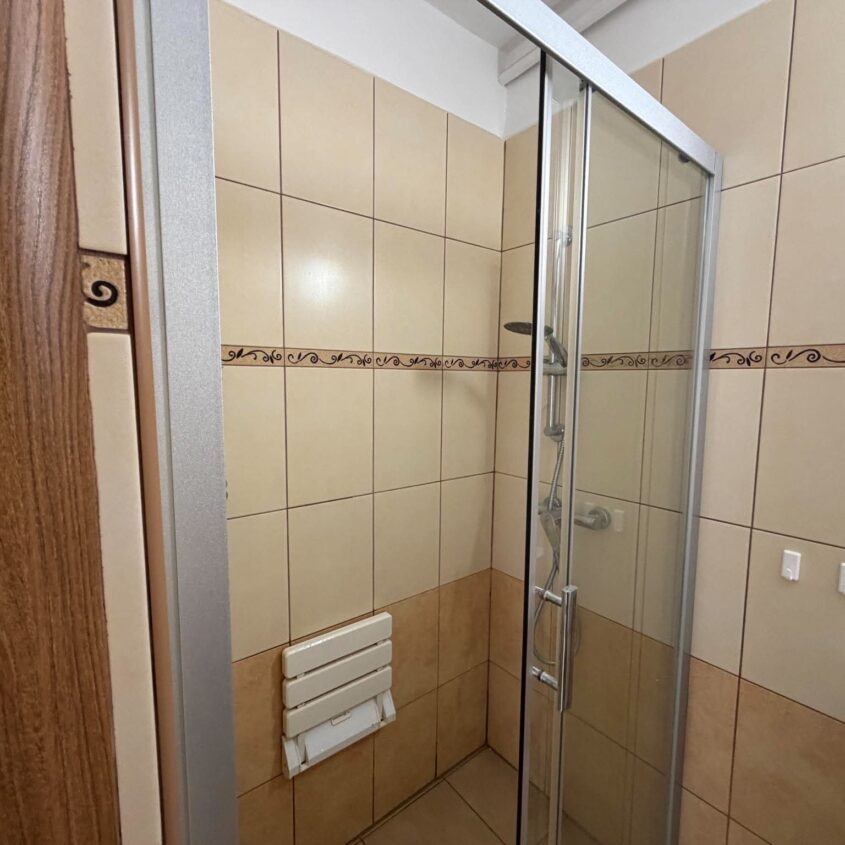 Dwa pokoje z balkonem